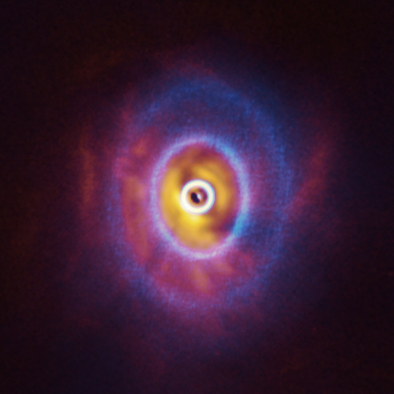 alma-and-sphere-view-of-gw-orionis-superimposed-eso-suisse