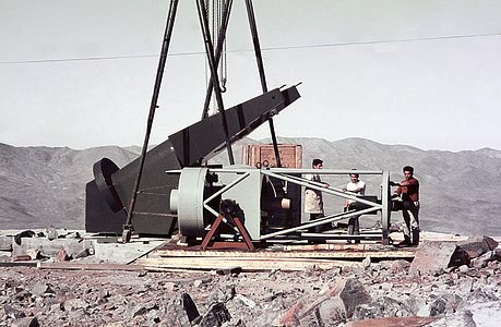 Assembly of the ESO 1-metre telescope