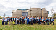 Group photo: ESO staff and representatives of ELT’s institutional and industrial partners