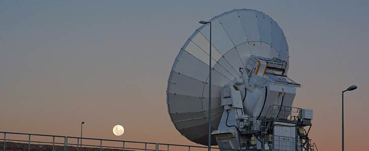 ALMA antenna and the Moon