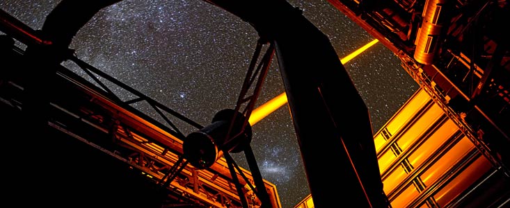 Der neue PARLA-Laser in Betrieb am Paranal-Observatorium der ESO