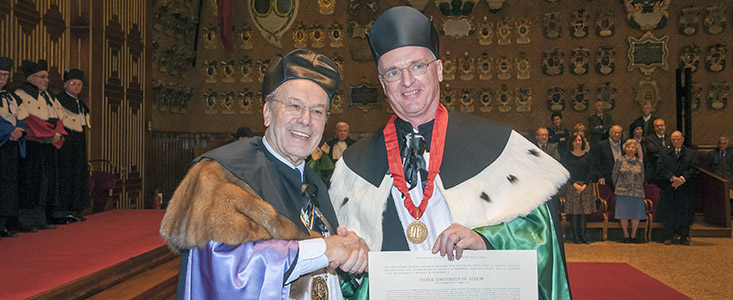 Tim de Zeeuw receives honorary degree from University of Padova