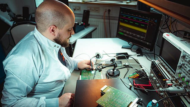 Der NGCII-Detektor-Controller der ESO
