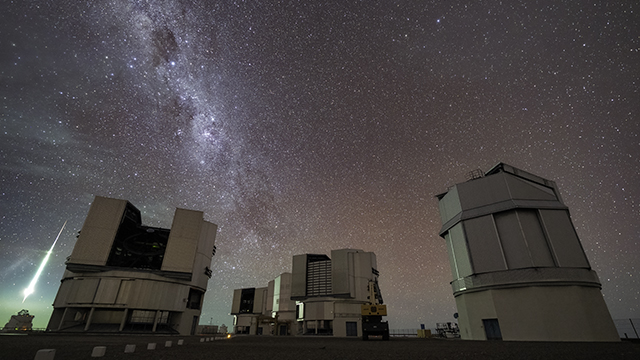 Un visitante espacial del VLT