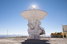 An ALMA antenna at the OSF