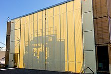 Temporary shelter for assembling an ALMA antenna