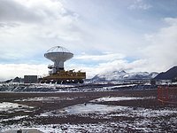 Snow visits the ALMA Site