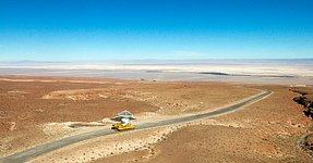 The final ALMA antenna arrives at Chajnantor