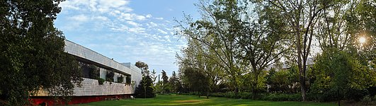 ESO Vitacura garden