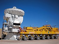 An ALMA transporter ready for pick up
