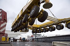 ALMA Transporter Loading