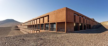 The Paranal Residencia