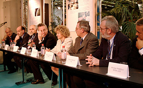 Signing of EIROforum Charter