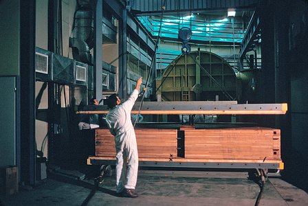 The primary mirror of the ESO 3.6-metre telescope