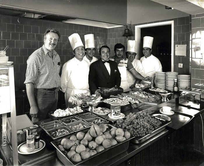 Cooks at La Silla