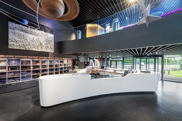 ESOshop in ESO Supernova | ESO Chile