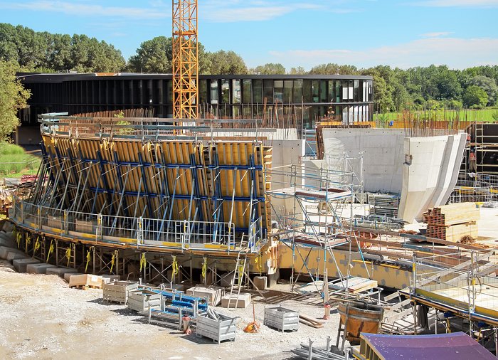 Supernova exoskeleton