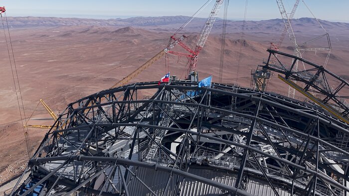 ESO and Chilean flags atop the ELT (close up)