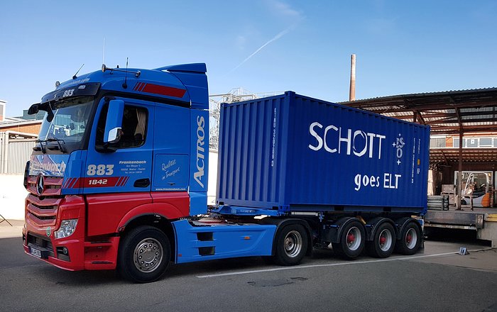 The first shipment of ELT primary mirror blanks arrives at Safran Reosc