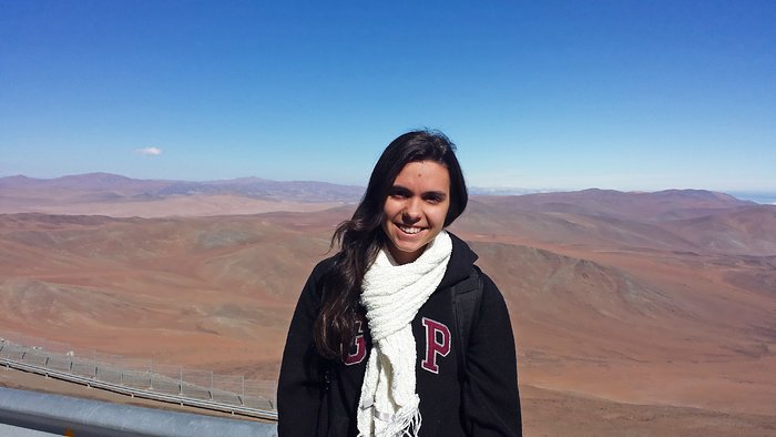 Carolina Lima Guimarães, vencedora da Olimpíada Brasileira de Astronomia e Astronáutica, no Paranal