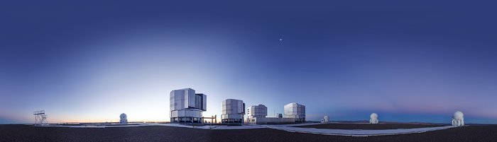 Another clear day at Paranal