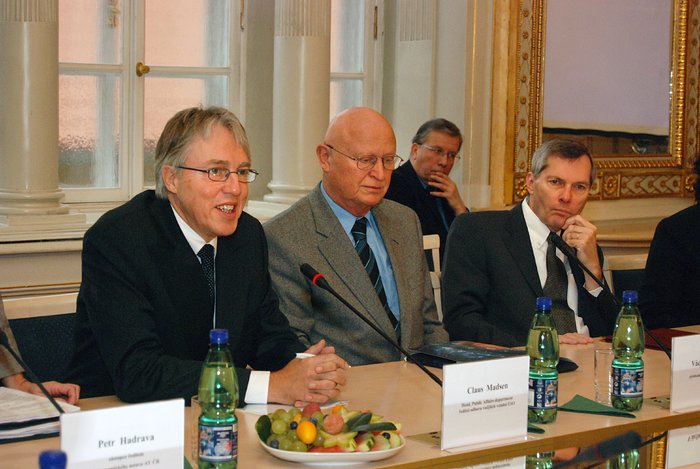 Czech government ESO accession agreement signing ceremony