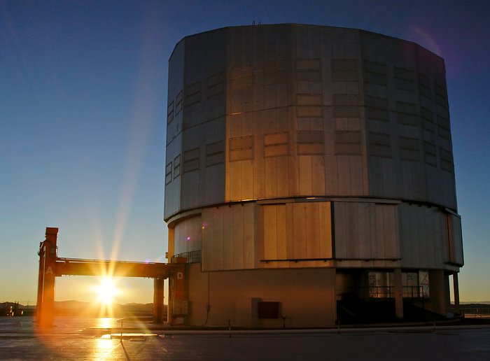 Sunrise at Paranal