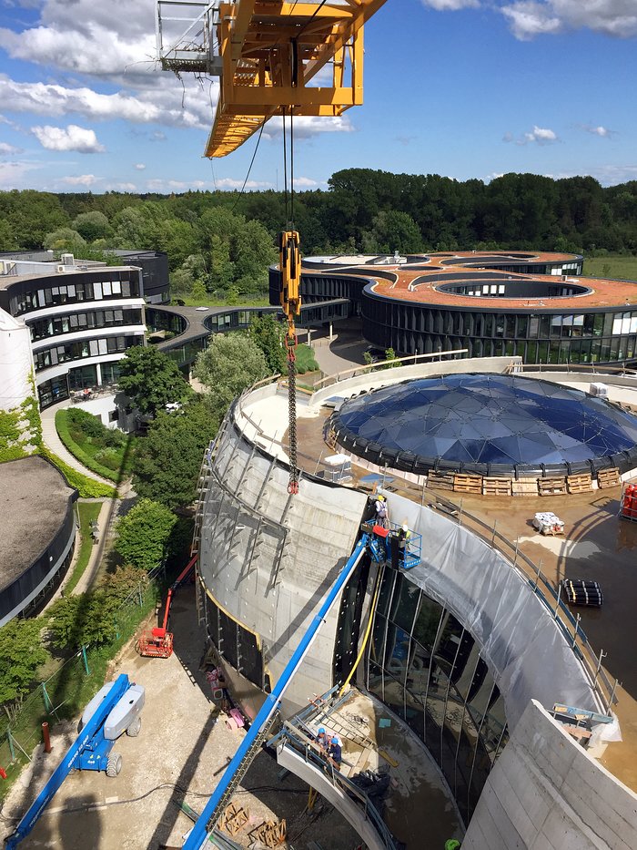 The ESO Supernova under construction