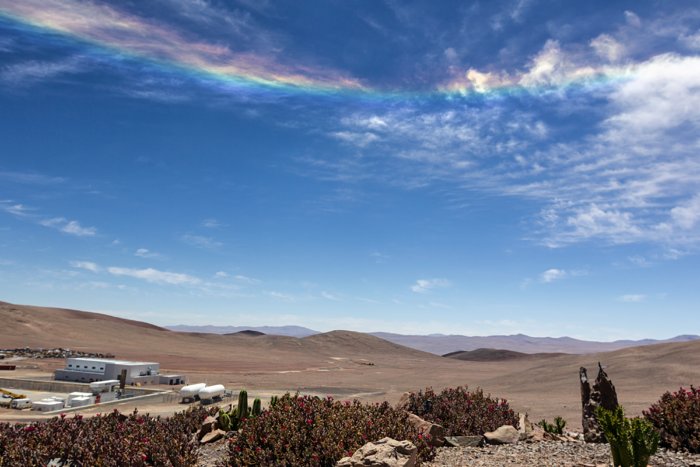 Colourful arc