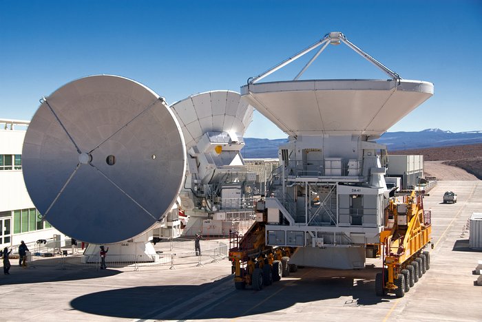 ALMAs gigantische Antennenschüsseln