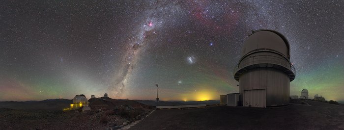 Rote Sprites am La-Silla-Observatorium