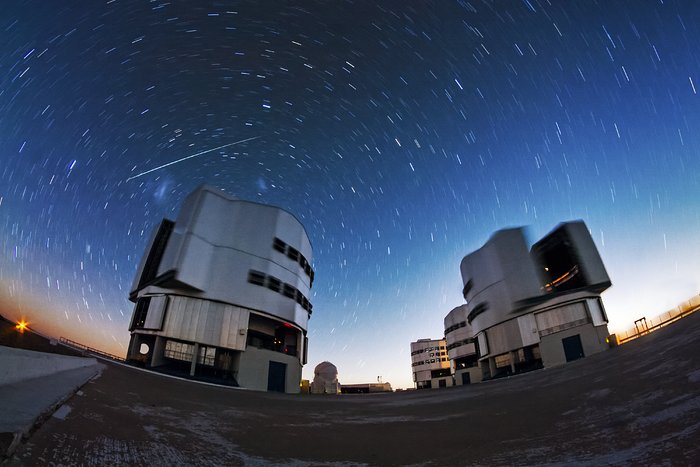 Fish-eye vortex over VLT