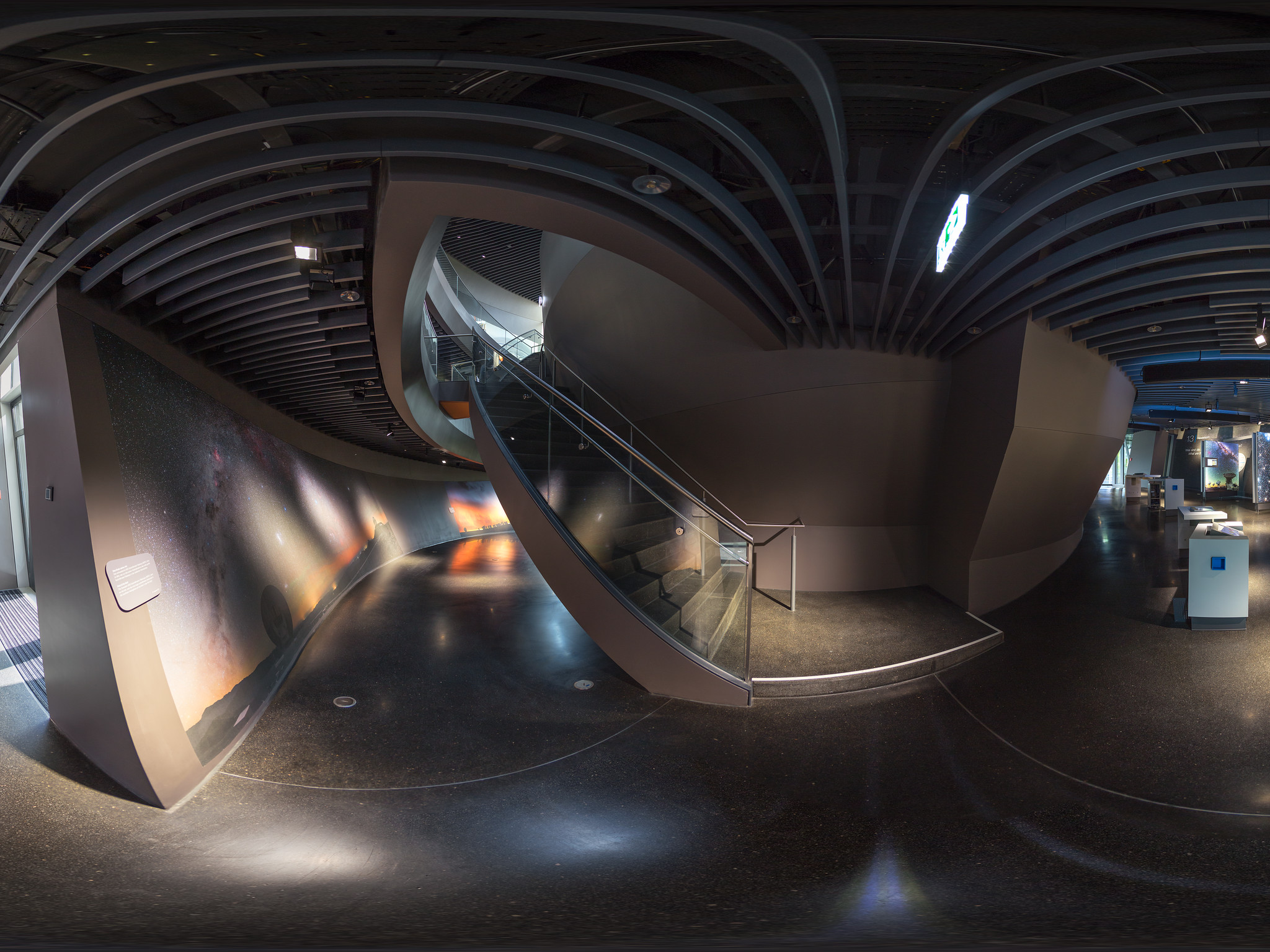 Exhibition Immersion | ESO