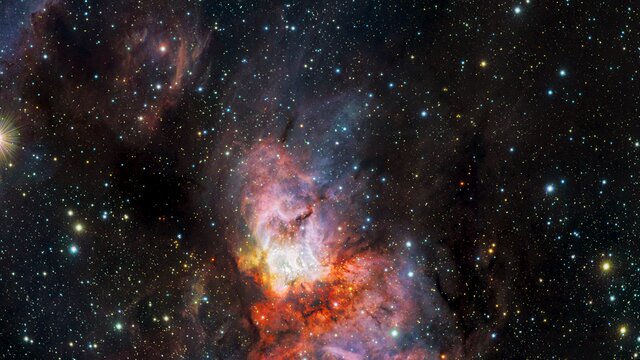 The RCW 38 cluster in infrared light